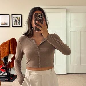 Abercrombie & Fitch Brown Long Sleeve Crop Top